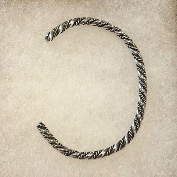 VINTAGE Sterling Silver Twisted Cuff Bangle Bracelet - Picture 8 of 10